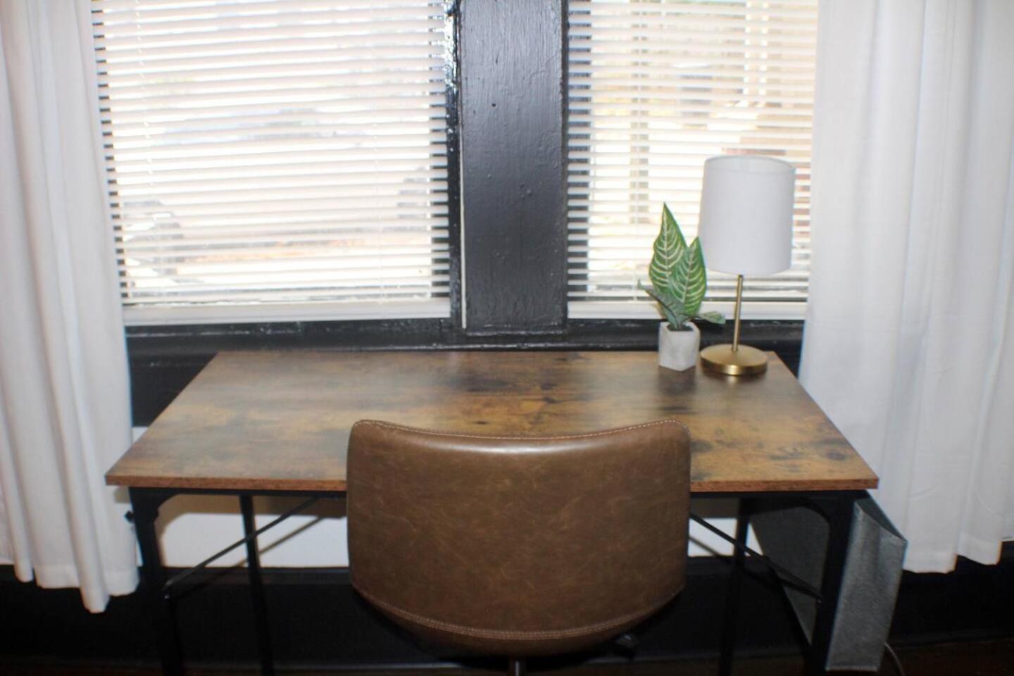 Cozy Atl Getaway - 5 Min From Airport & Downtown Villa Atlanta Exteriör bild
