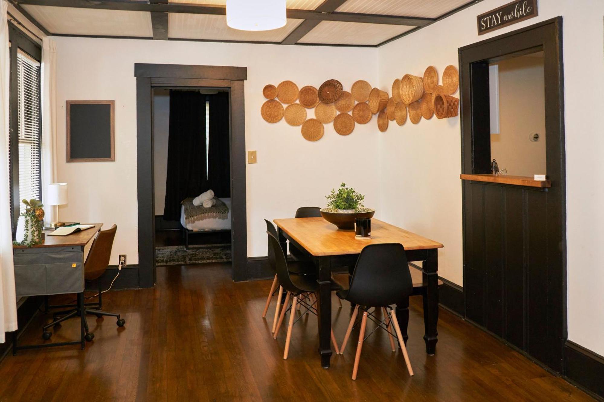 Cozy Atl Getaway - 5 Min From Airport & Downtown Villa Atlanta Exteriör bild