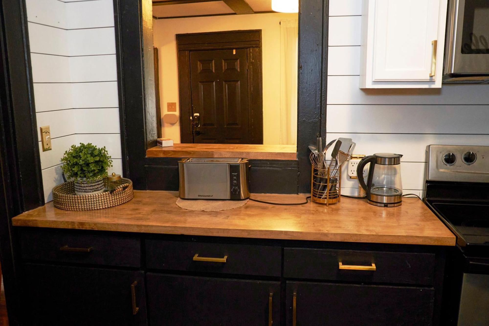 Cozy Atl Getaway - 5 Min From Airport & Downtown Villa Atlanta Exteriör bild